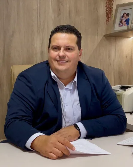 Dr. Renato Morais Carvalho — Médico Perito